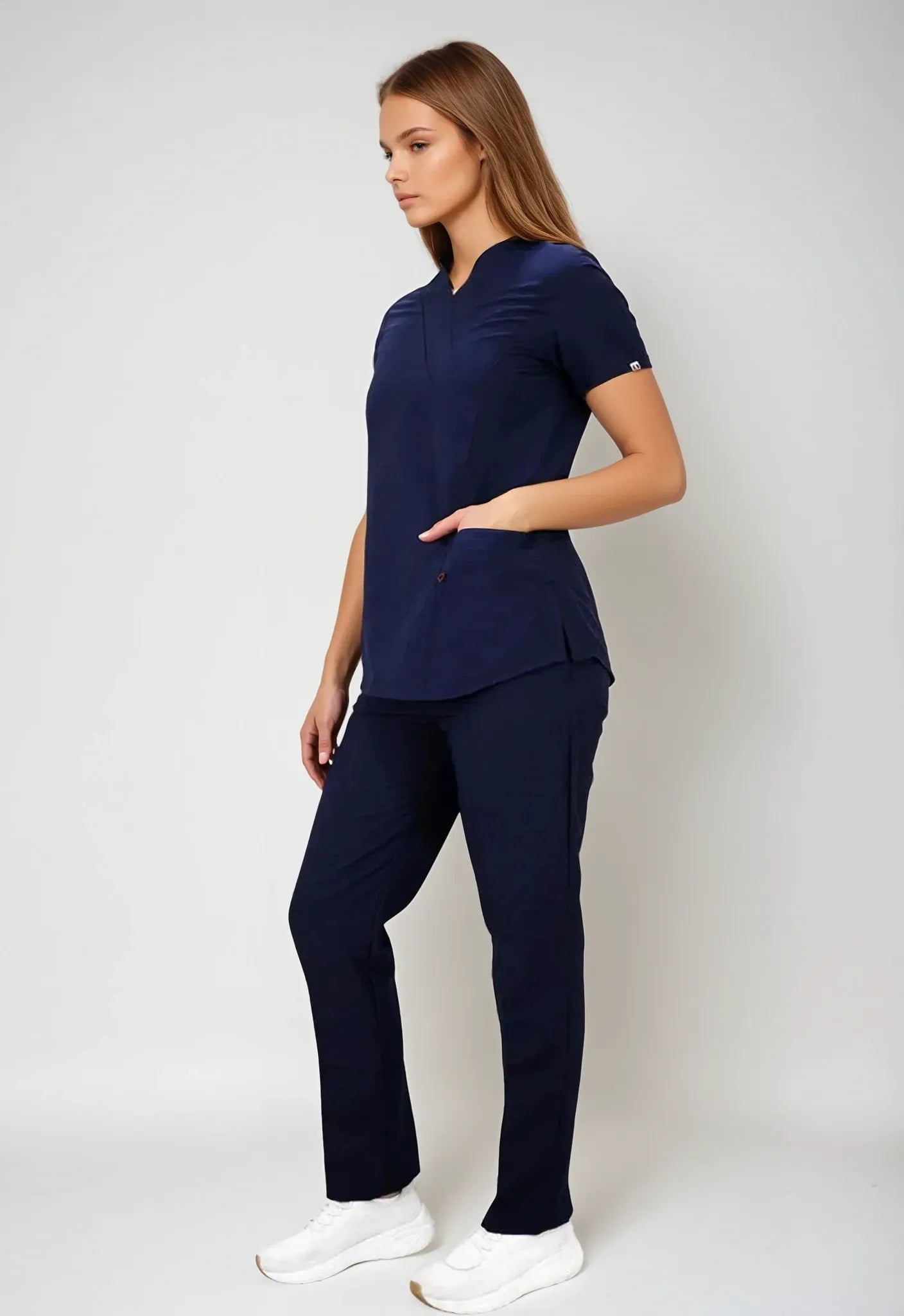 Uniforme Antifluído y Anticloro azul marino