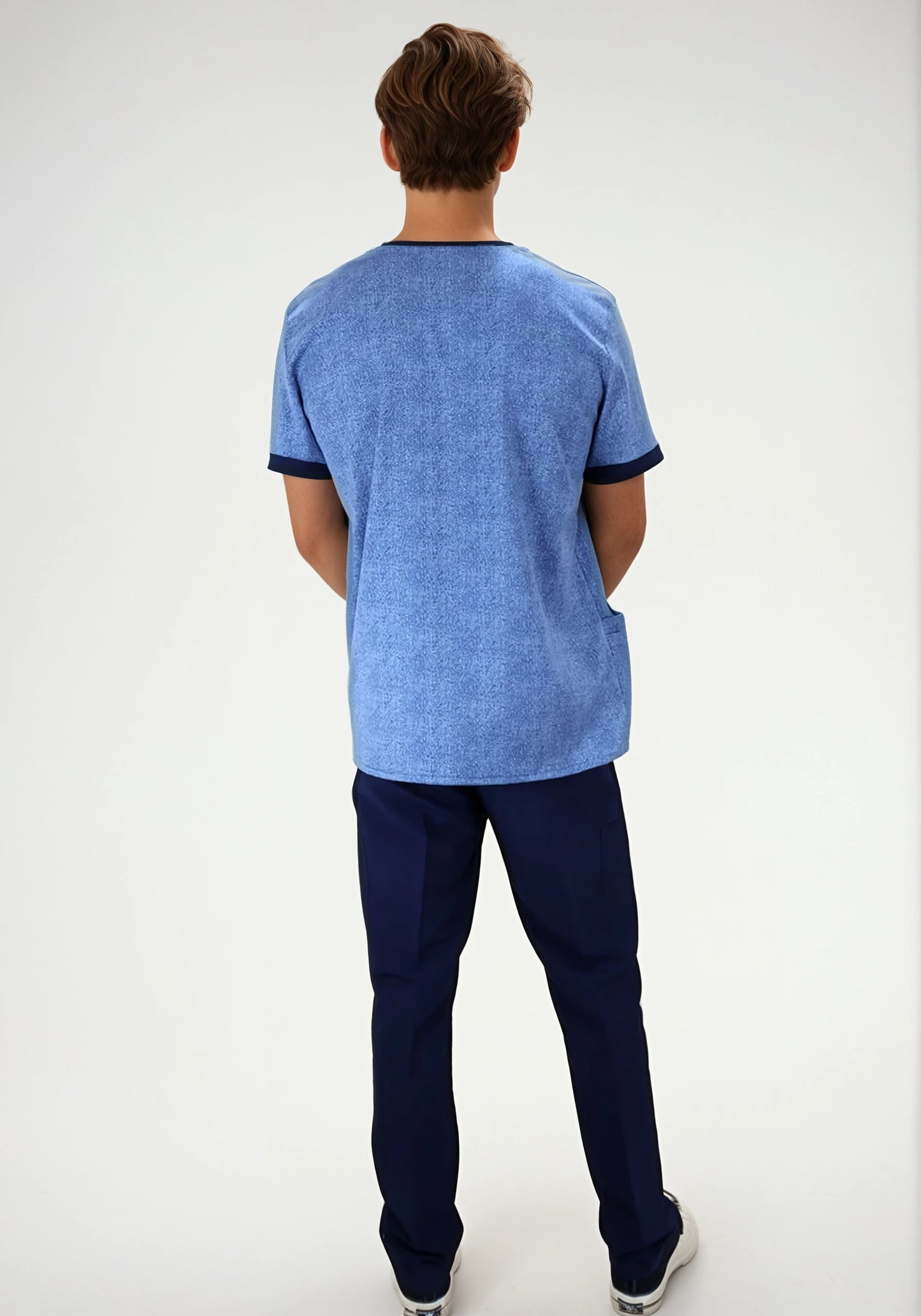 Conjunto Azul Antifluido con Libertad de Movimiento para Hombre