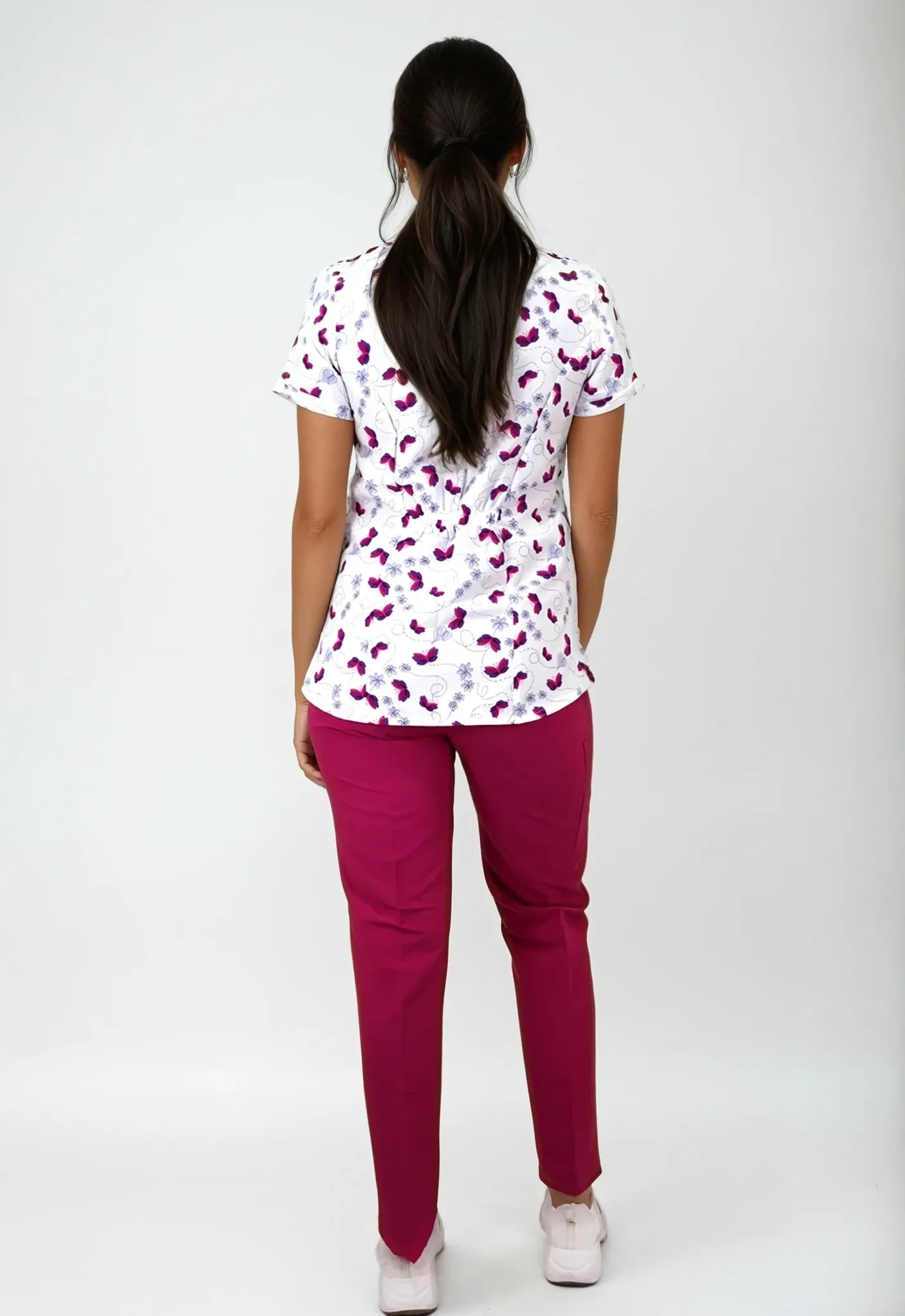 Uniforme Antifluido y Anticloro con mariposas Mujer