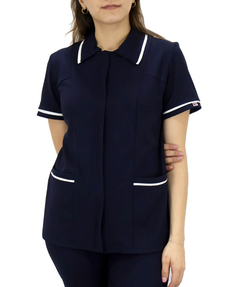 Chaquetín para Servicio de Limpieza Antifluido con Libertad de Movimiento para Mujer