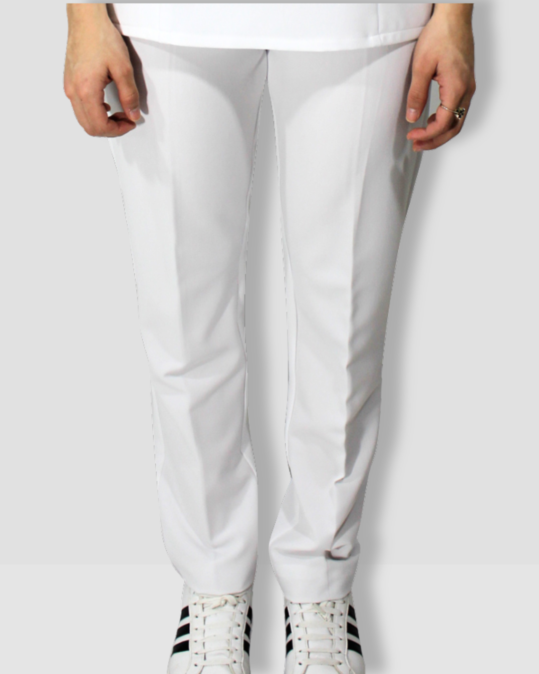 Pantalón Spandex blanco con bolsas traseras para Dama