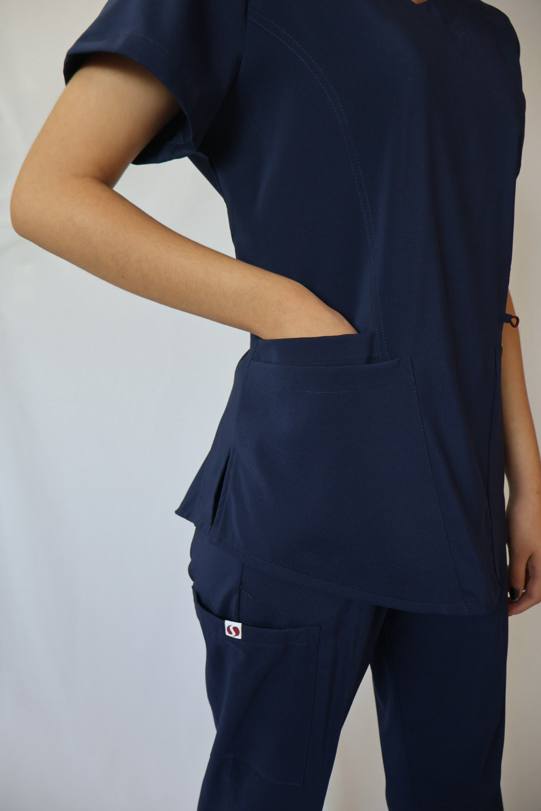 Filipina Quirúrgica Spandex, Antifluido y Anticloro para Mujer | SOZU